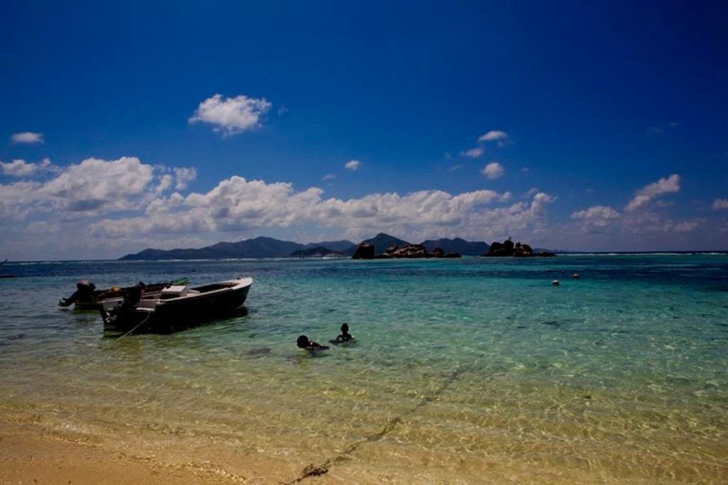 Jms Ventures Guesthouse - Private Pool La Digue Exterior foto